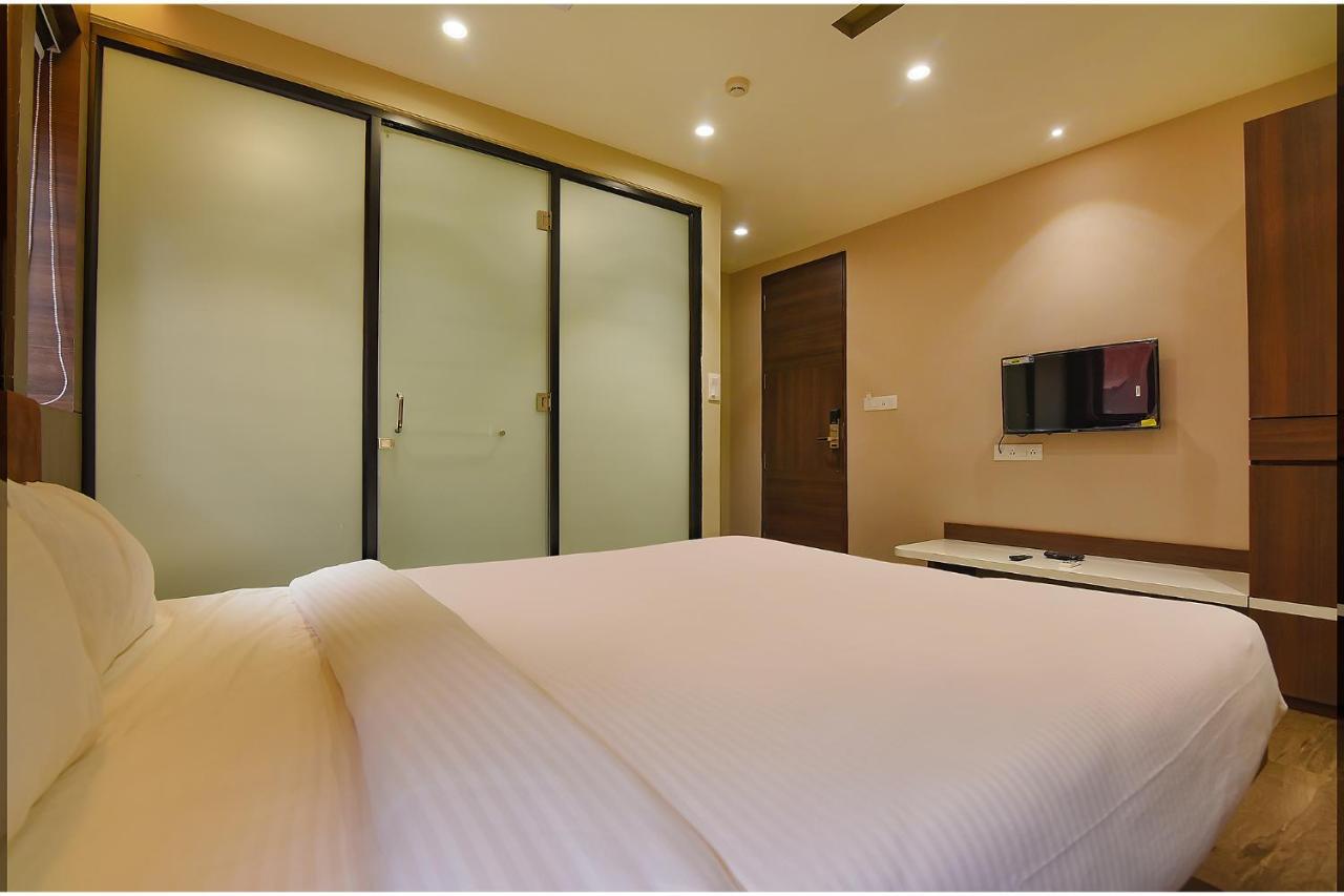 Fabhotel Eros 282 - Nr Sreebhumi Liluah Екстер'єр фото