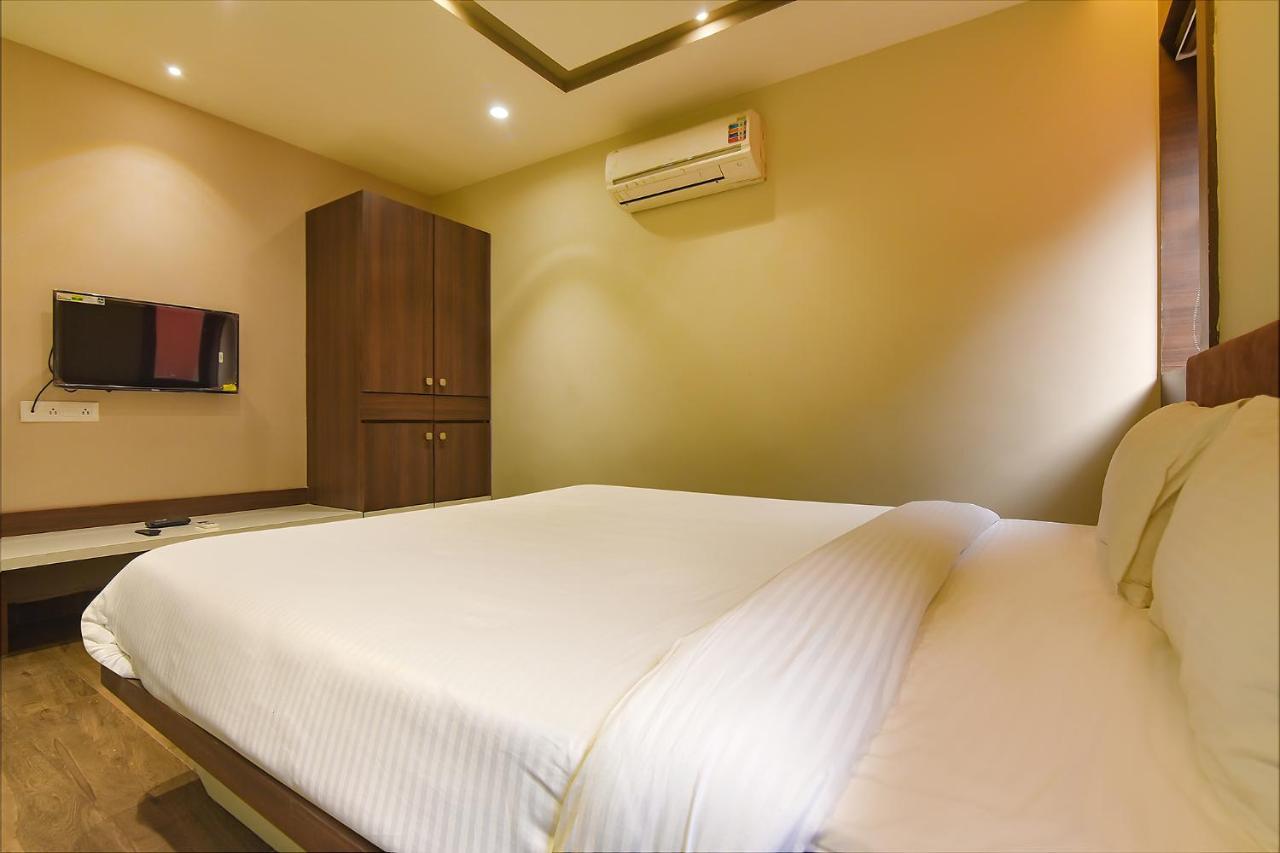 Fabhotel Eros 282 - Nr Sreebhumi Liluah Екстер'єр фото